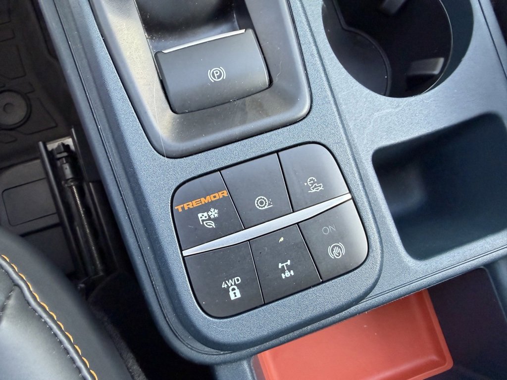 Used 2024 Ford Maverick Tremor w/ Tremor Off-Road Package image 20