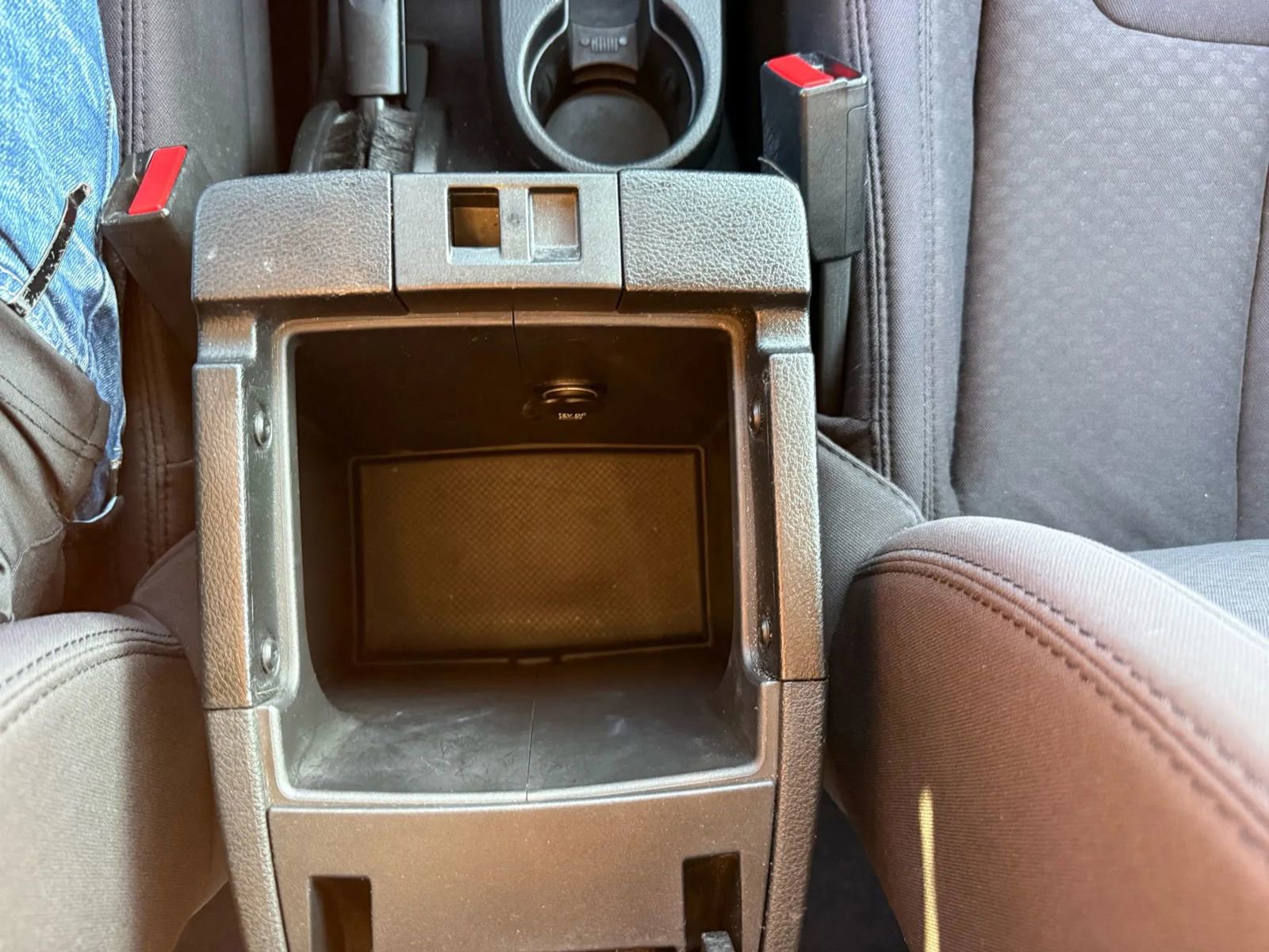 Used 2013 Jeep Wrangler Unlimited Sport image 29