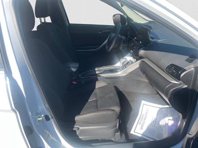 Used 2025 Mitsubishi Eclipse Cross LE AWD/4WD image 15
