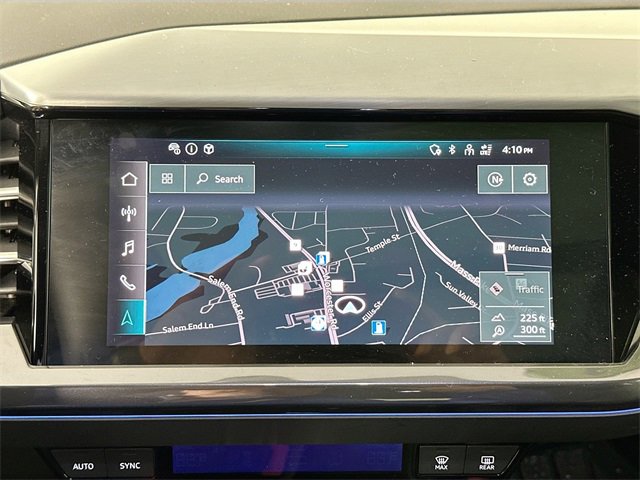 Used 2022 Audi Q4 e-tron Prestige image 12