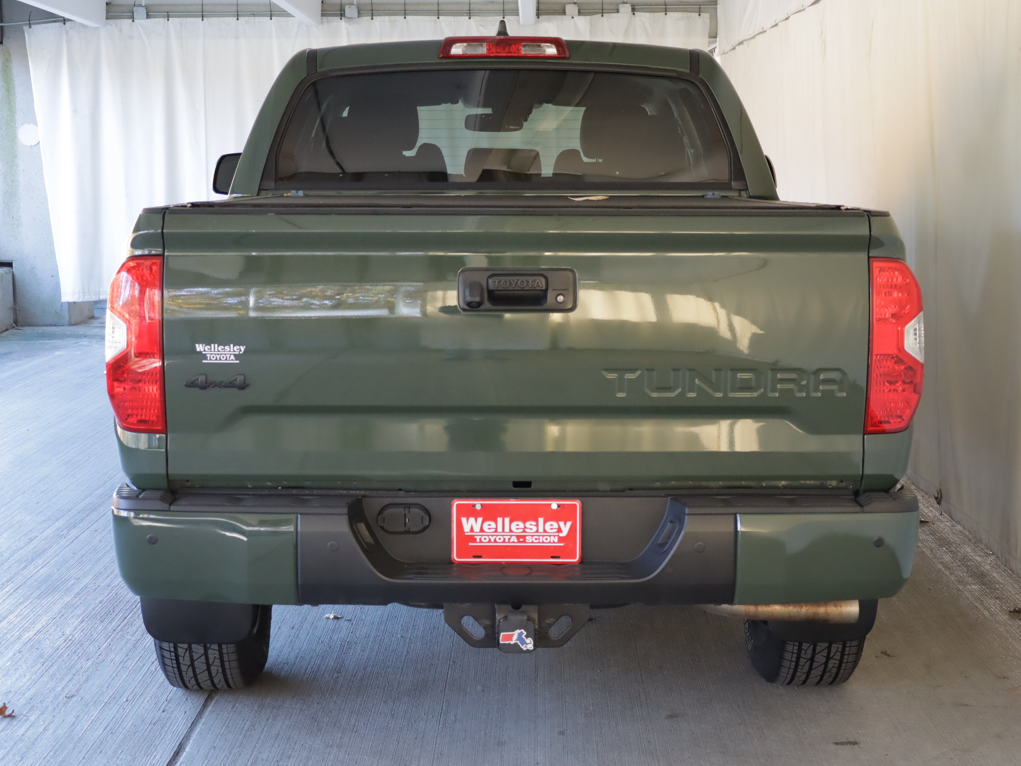 Used 2021 Toyota Tundra SR5 w/ Trail Edition AWD/4WD image 25