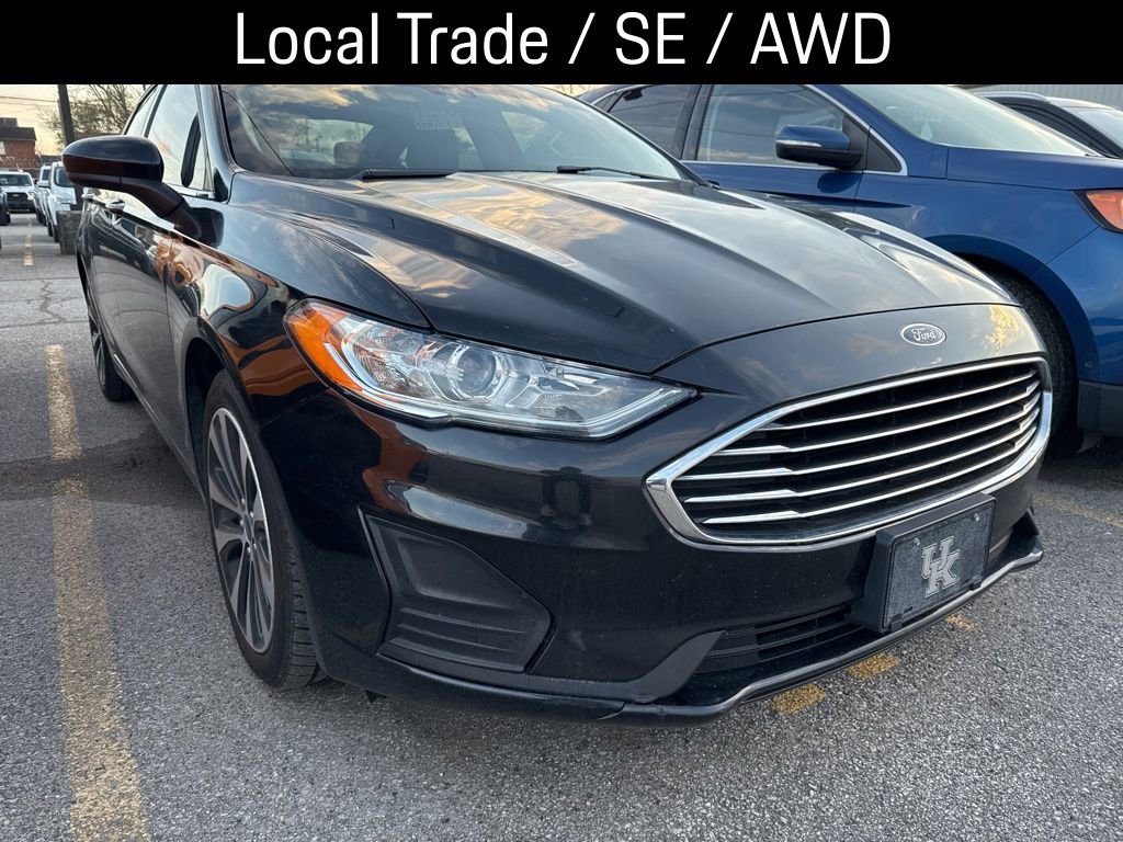 Used 2020 Ford Fusion SE image 9