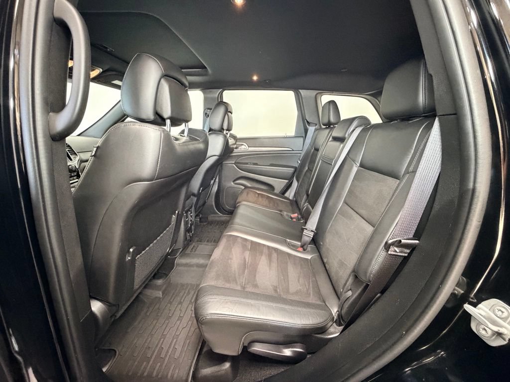 Used 2021 Jeep Grand Cherokee Altitude AWD/4WD image 5