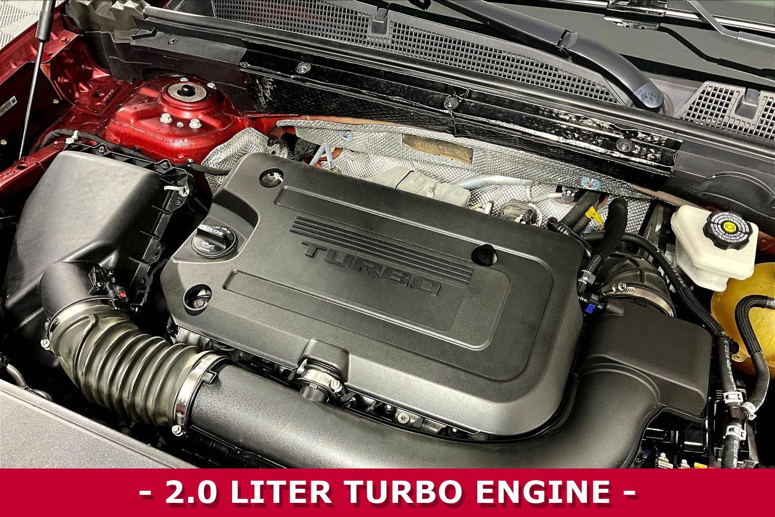 Used 2021 Buick Envision Essence w/ Technology Package I image 31