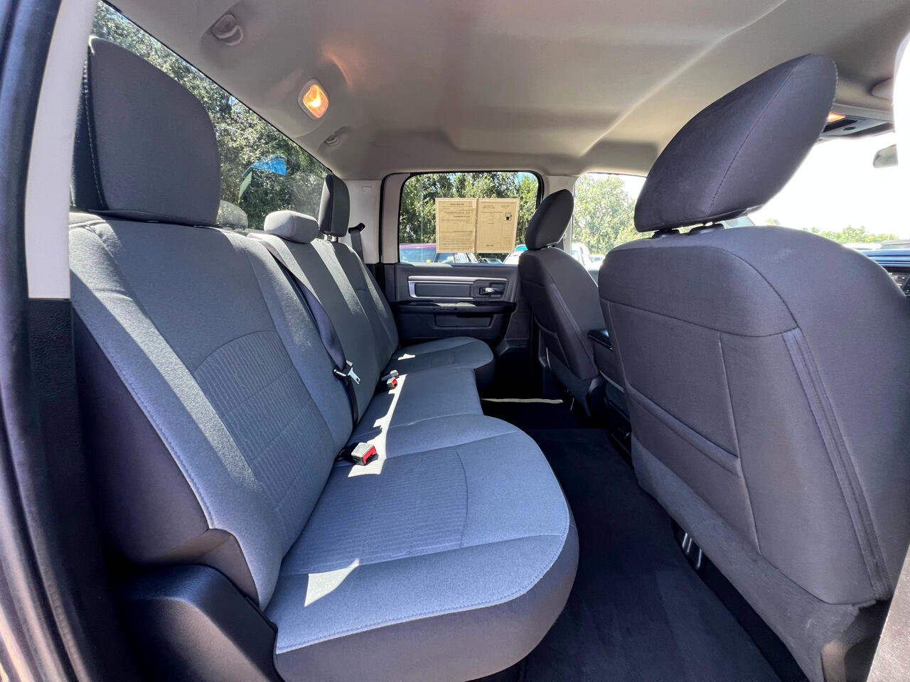 Used 2022 RAM 1500 Classic SLT image 31