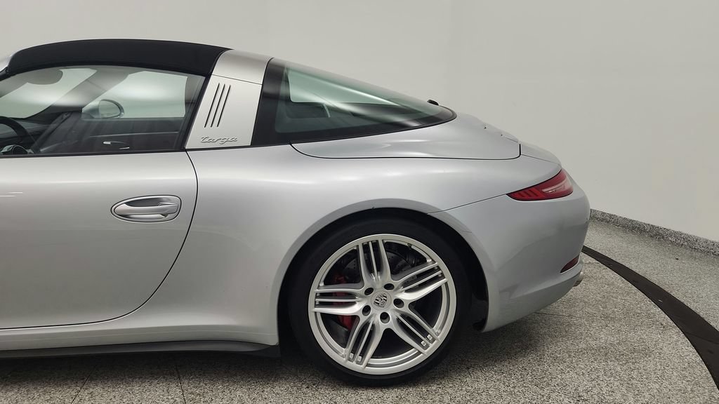 Used 2015 Porsche 911 Targa 4S AWD/4WD image 10