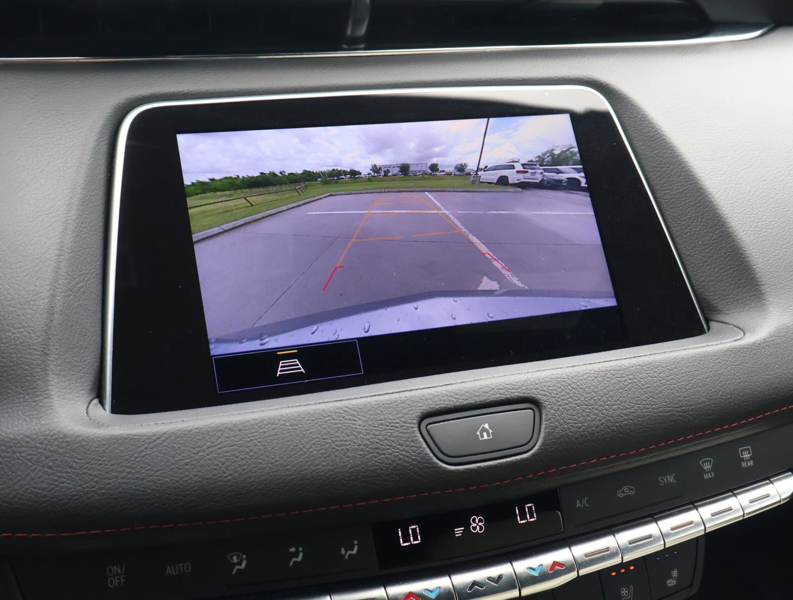 Used 2023 Cadillac XT4 Sport FWD image 31
