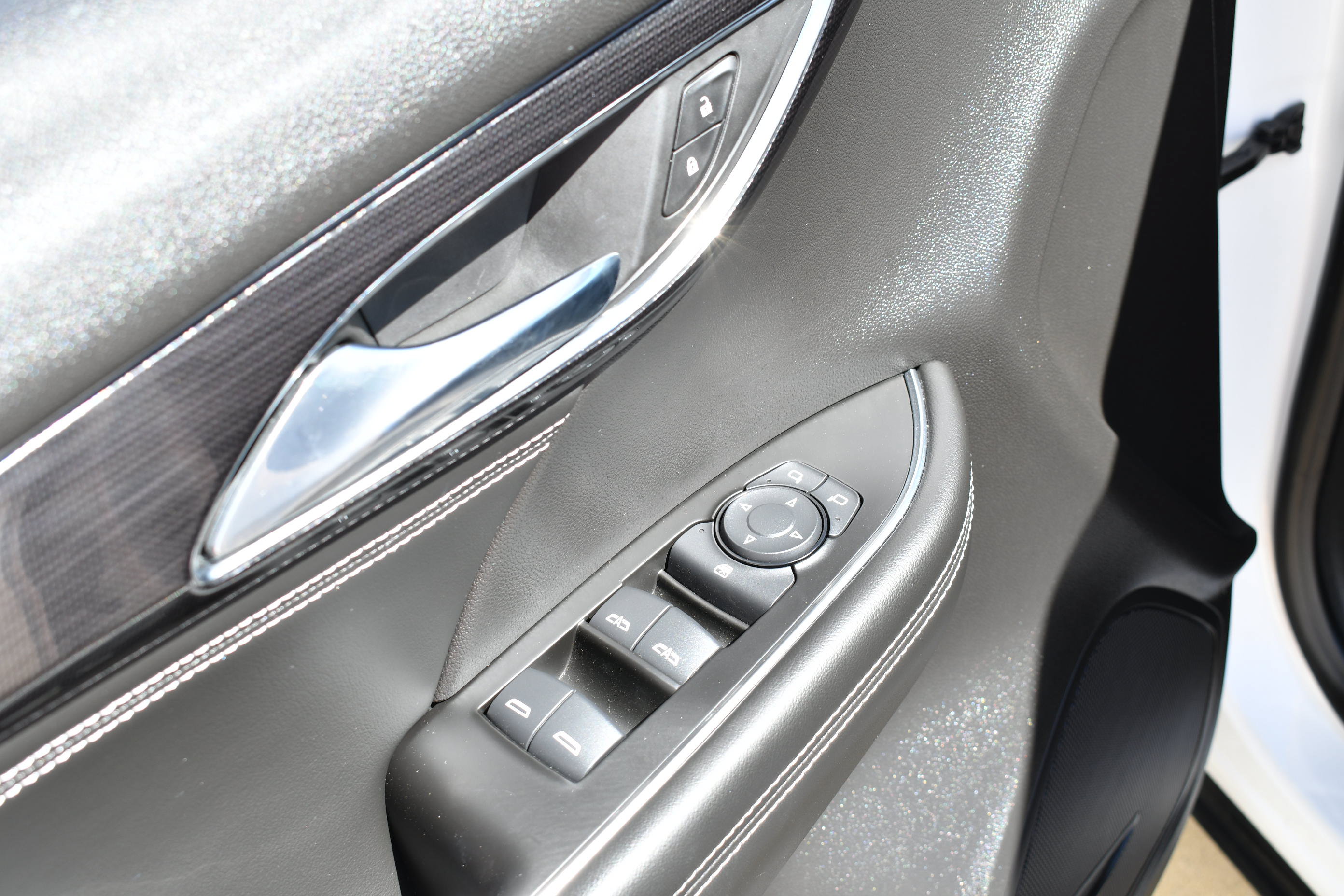 Used 2023 Buick Envision Preferred FWD image 11