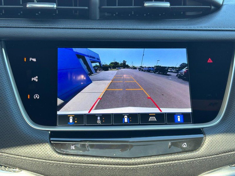 Used 2025 Cadillac XT5 Sportv w/ Technology Package image 21