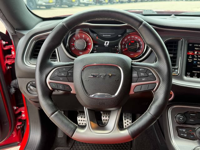 Used 2015 Dodge Challenger SRT Hellcat RWD image 32