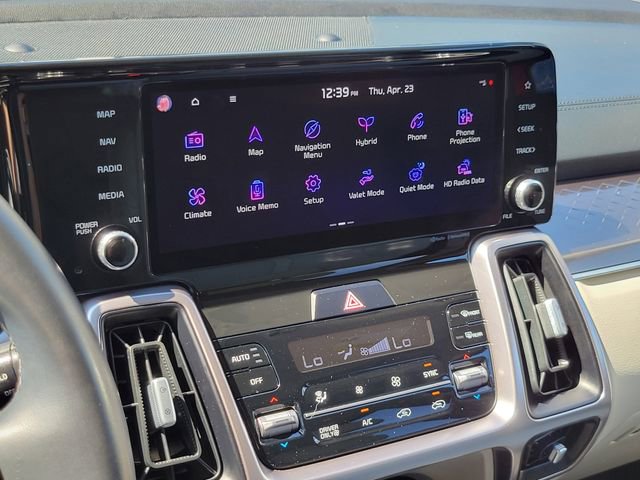 Certified 2022 Kia Sorento EX image 18