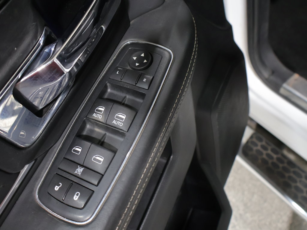 Used 2016 RAM 1500 Limited AWD/4WD image 16