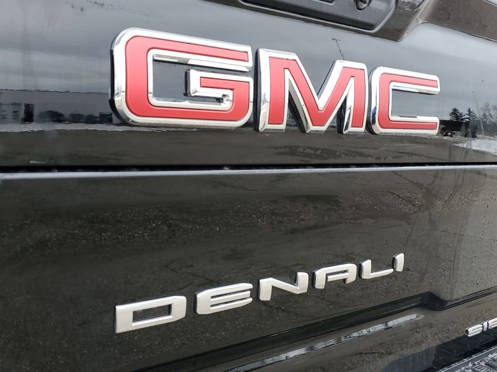 New 2025 GMC Sierra 3500 Denali w/ Denali Reserve Package image 34