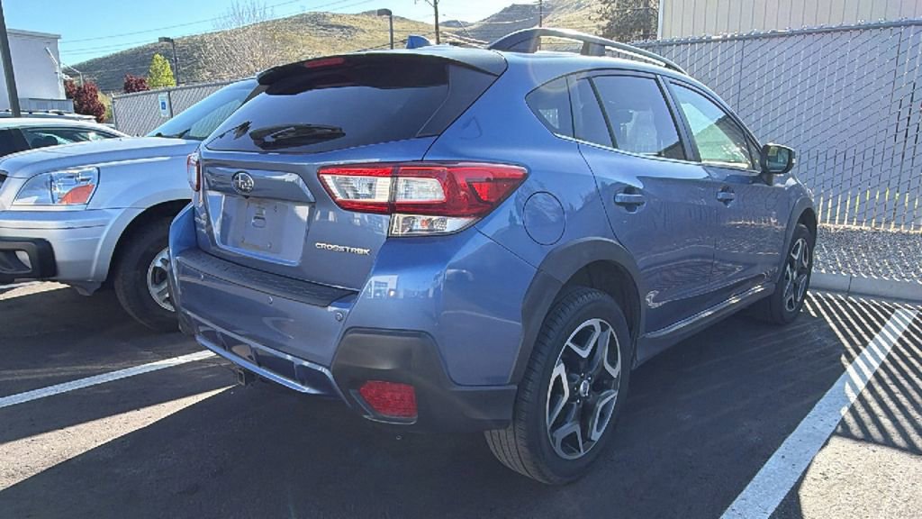 Used 2018 Subaru Crosstrek 2.0i Limited AWD/4WD image 2