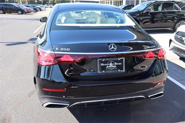New 2025 Mercedes-Benz E 350 4MATIC Sedan image 3