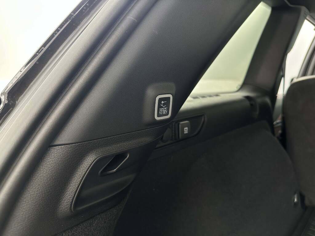 New 2025 Jeep Grand Cherokee Summit w/ Luxury Tech Group V image 38