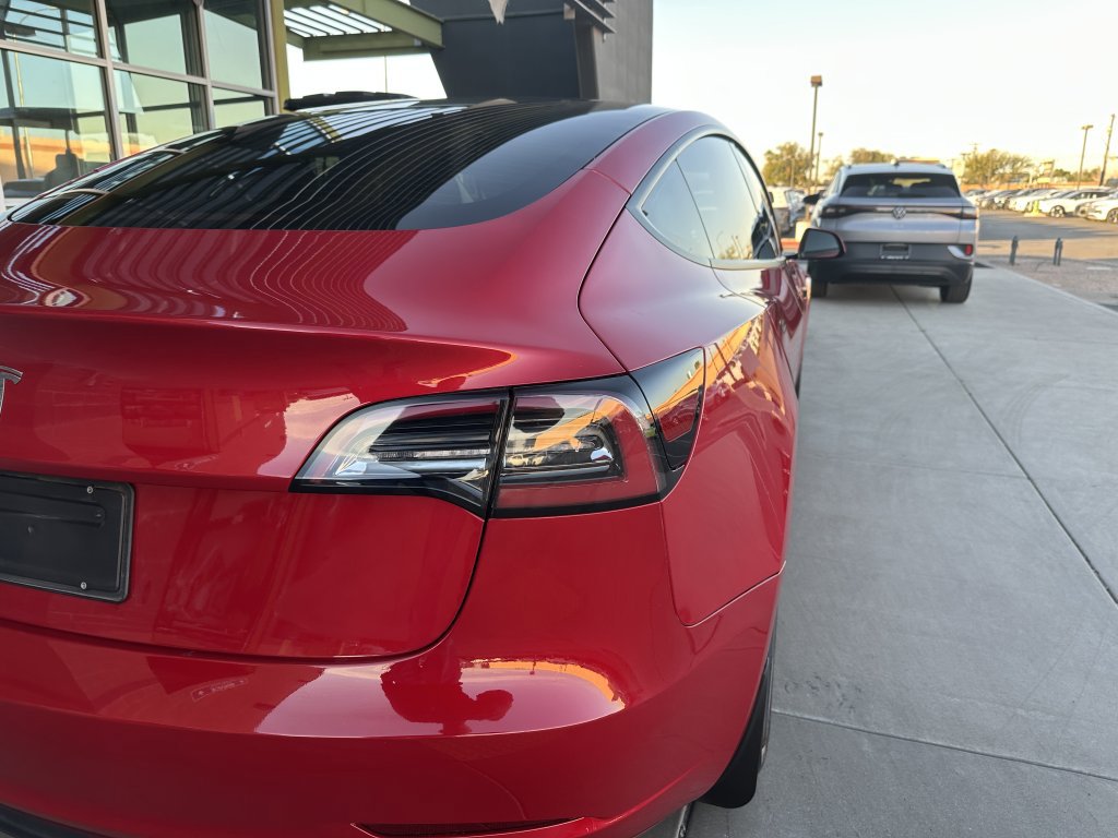 Used 2023 Tesla Model 3 Standard Range image 14