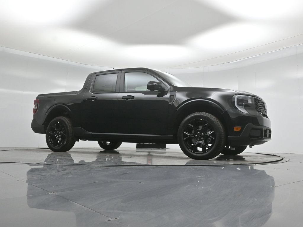 New 2026 Ford Maverick Lariat AWD/4WD image 3