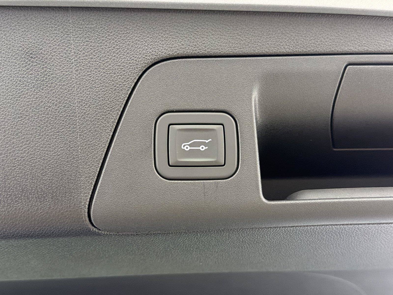 New 2026 Buick Envision Sport Touring AWD/4WD image 17