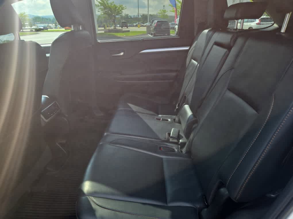 Used 2019 Toyota Highlander XLE AWD/4WD image 50