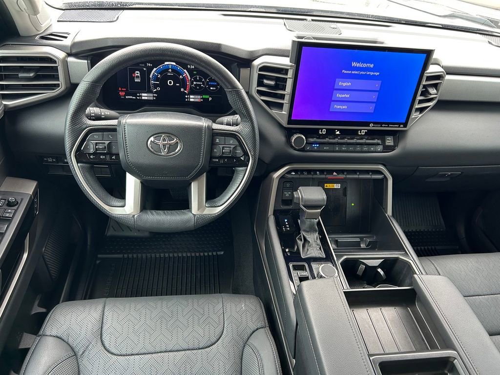 Used 2024 Toyota Tundra Limited AWD/4WD image 19