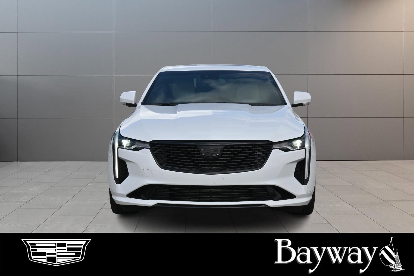 Used 2026 Cadillac CT4 Luxury image 2