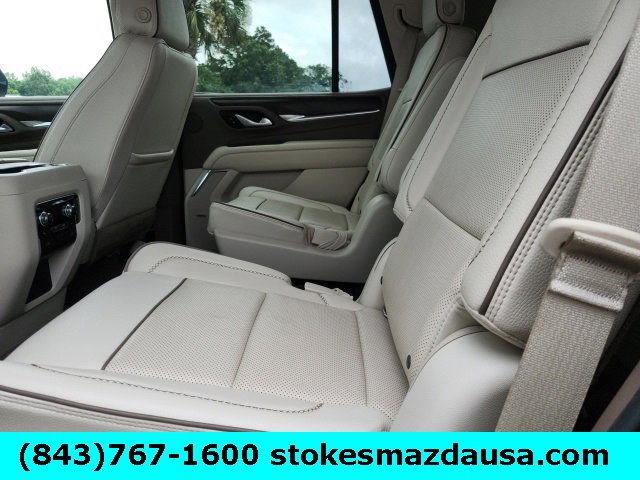 Used 2021 GMC Yukon Denali w/ Denali Premium Package image 16