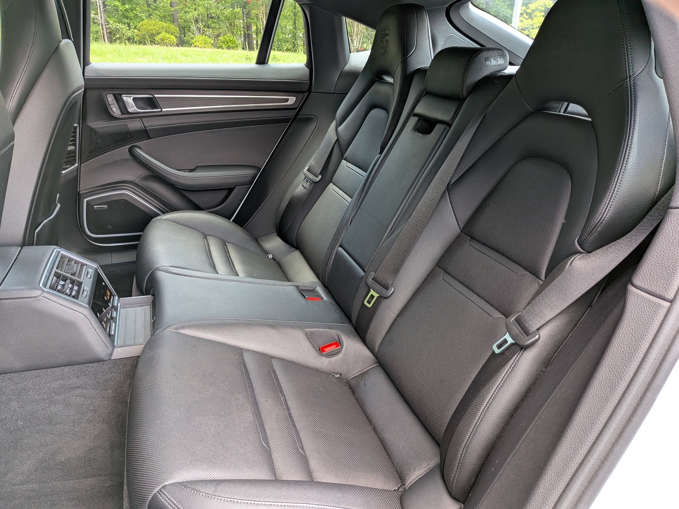 Certified 2023 Porsche Panamera 4 Platinum Edition w/ Assistance Package AWD/4WD image 21