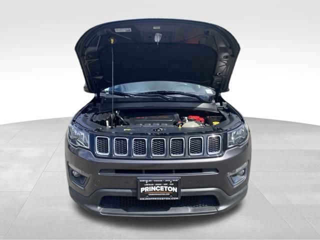 Certified 2020 Jeep Compass Latitude w/ Cold Weather Group image 7