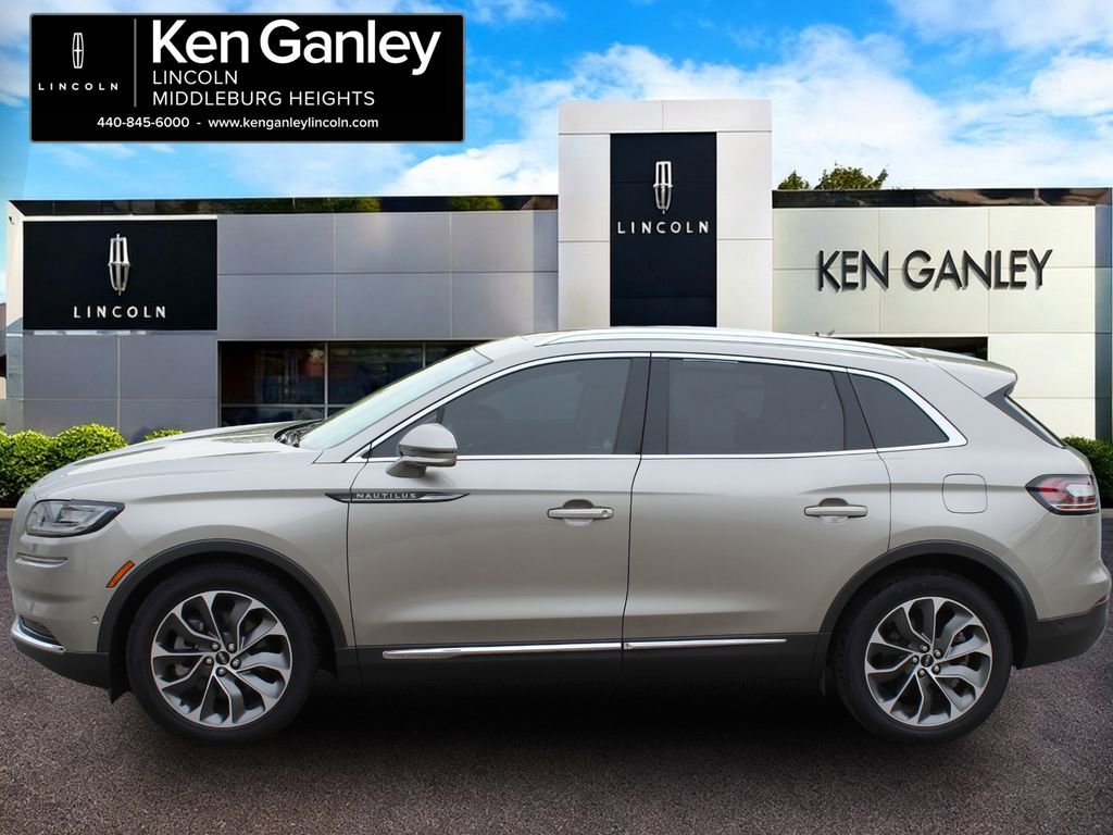 Used 2023 Lincoln Nautilus Reserve w/ Equipment Group 201A AWD/4WD image 4