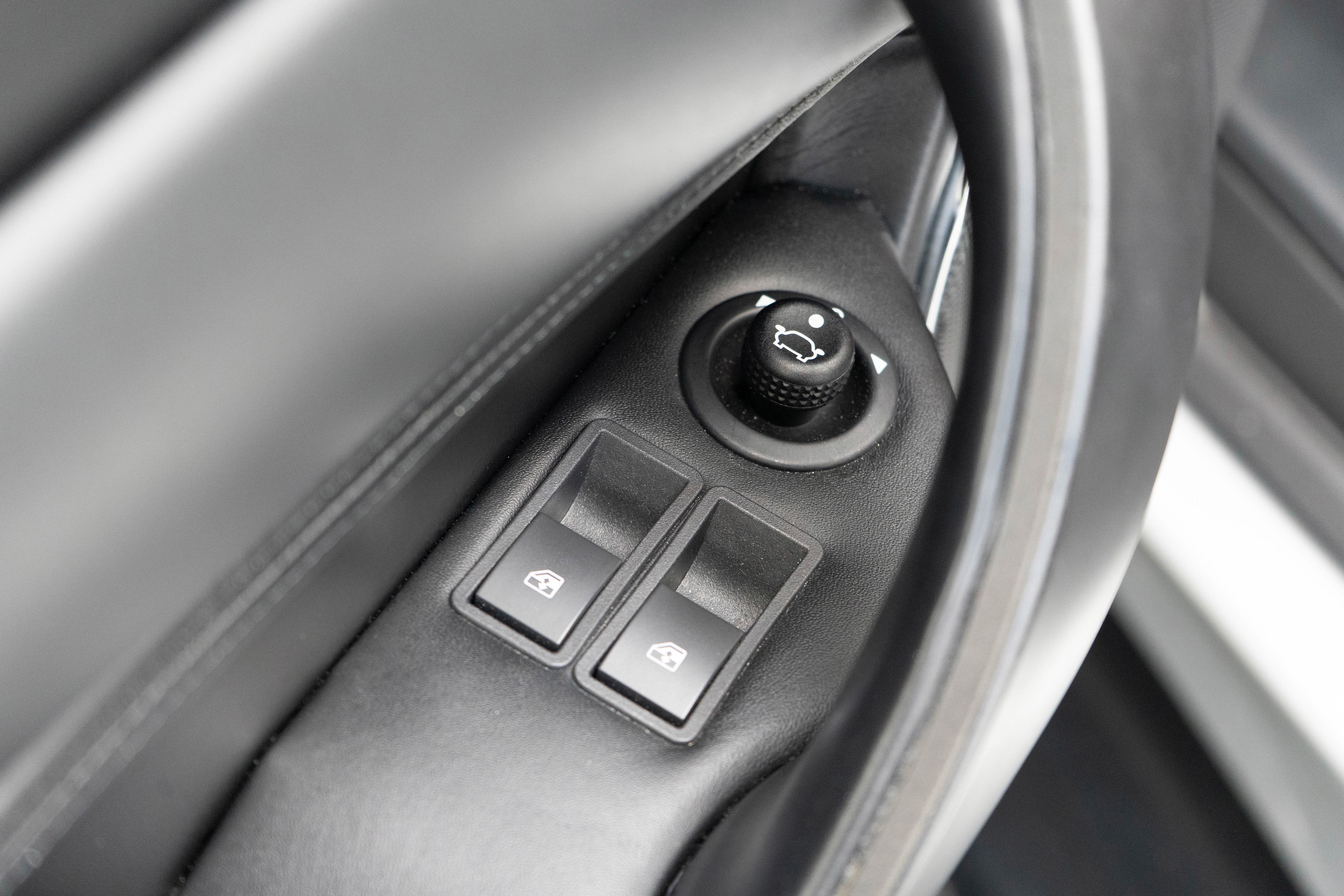 Used 2011 Lotus Evora 2+2 RWD image 11