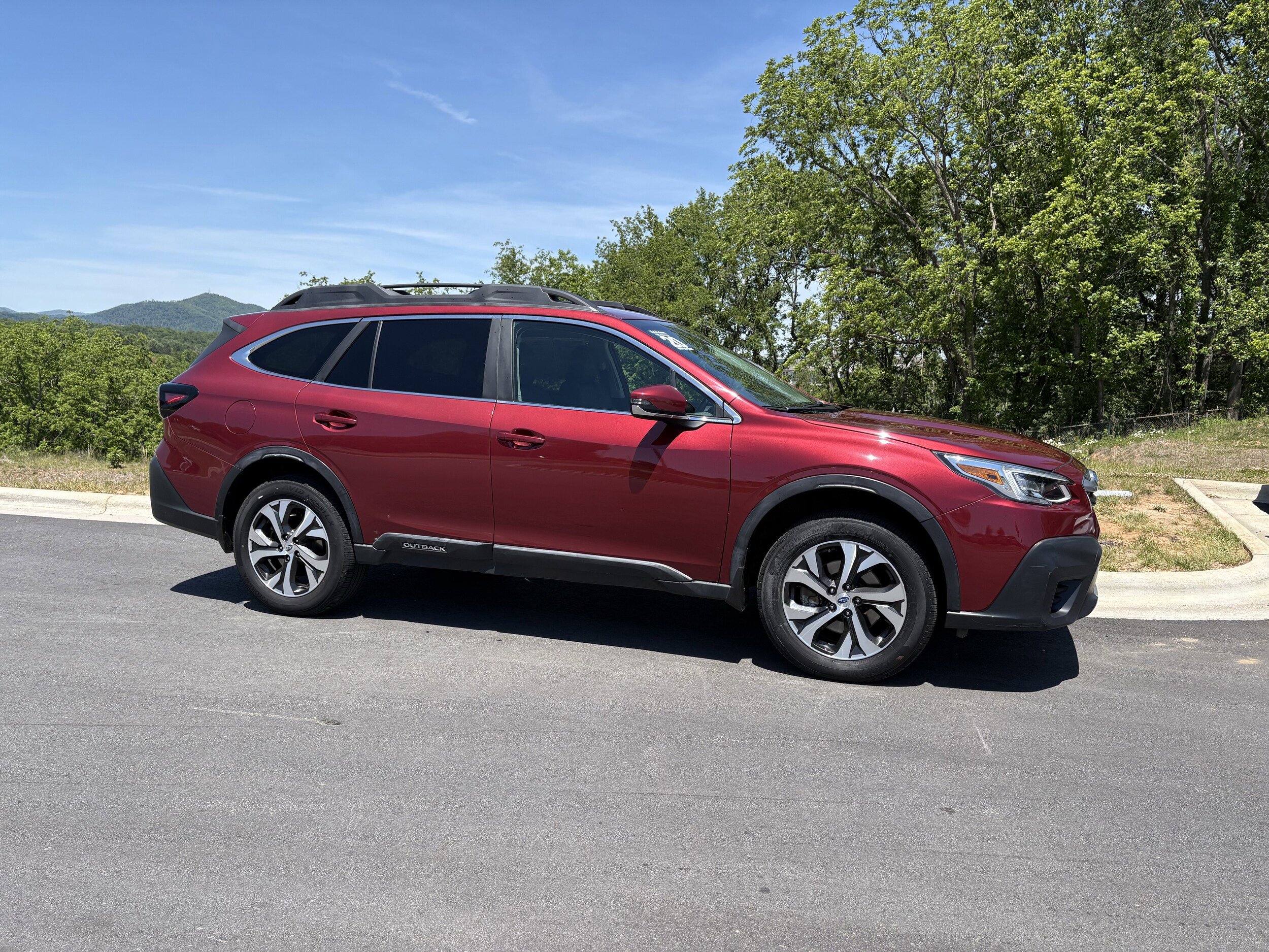Used 2020 Subaru Outback Limited AWD/4WD image 7