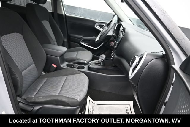 Used 2021 Kia Soul LX FWD image 7