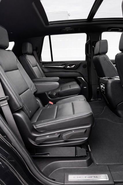 Used 2024 GMC Yukon Denali image 14