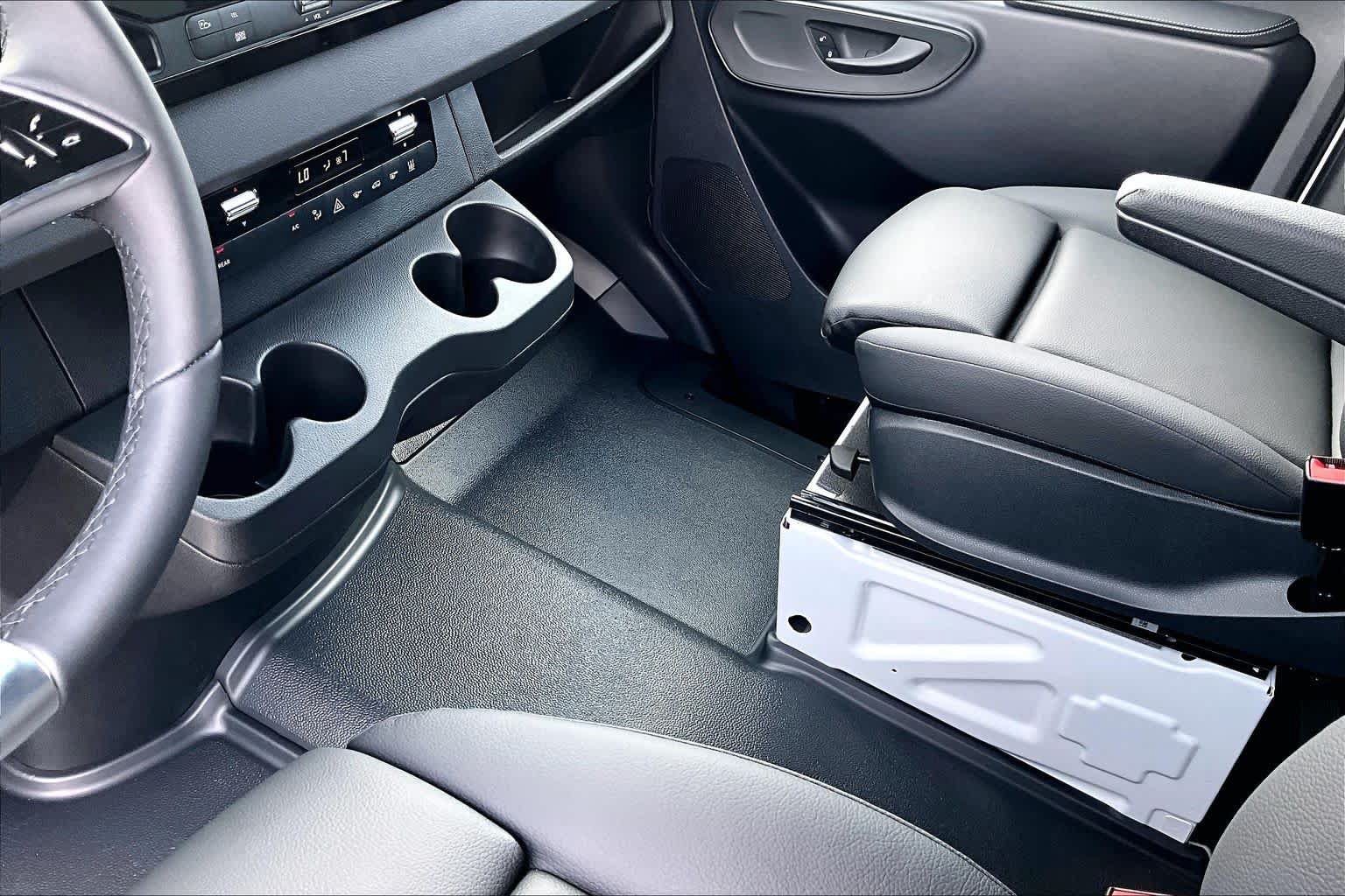 New 2026 Mercedes-Benz Sprinter 2500 image 8