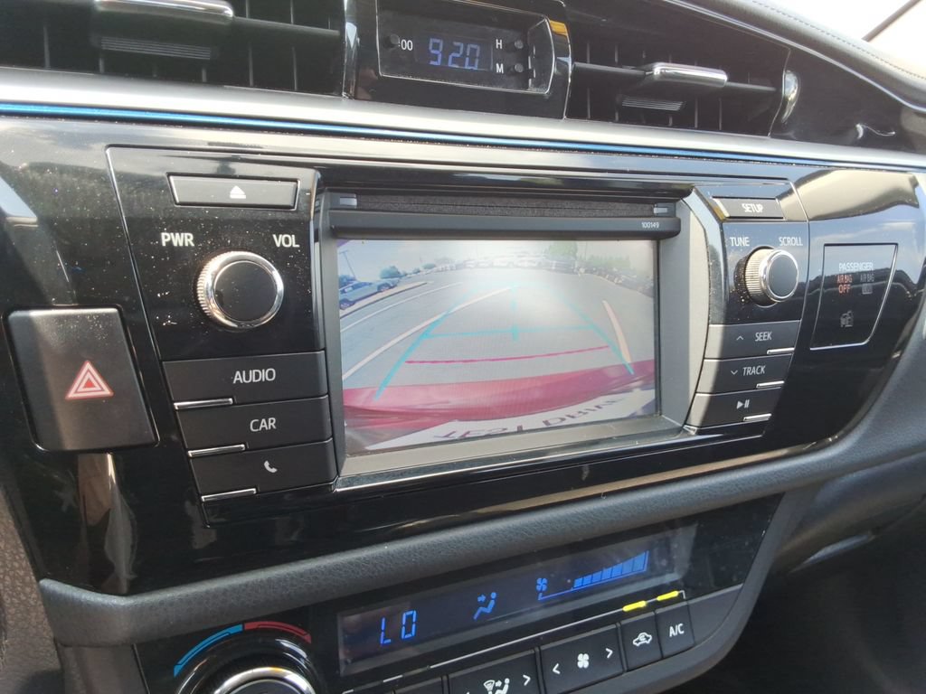 Used 2015 Toyota Corolla S FWD image 31