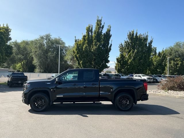 Used 2025 GMC Sierra 1500 Elevation w/ Preferred Package AWD/4WD image 9