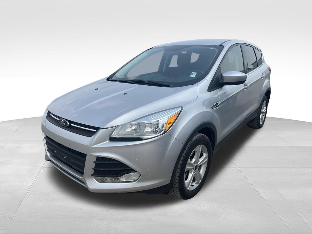 Used 2016 Ford Escape SE w/ SE Leather Comfort Package AWD/4WD image 1