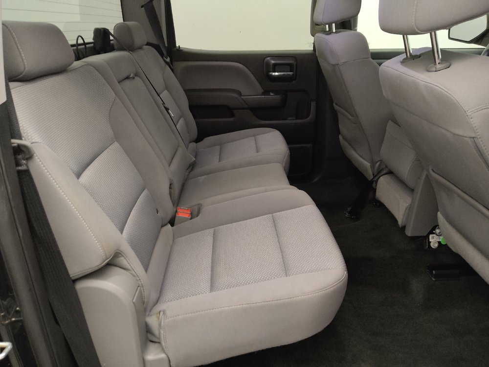 Used 2018 Chevrolet Silverado 1500 Custom w/ LPO, Black Pack RWD image 19