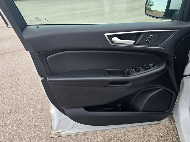Used 2024 Ford Edge SEL AWD/4WD image 10