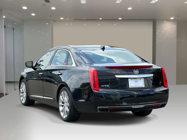 Used 2015 Cadillac XTS Luxury w/ Driver Awareness Package FWD image 3
