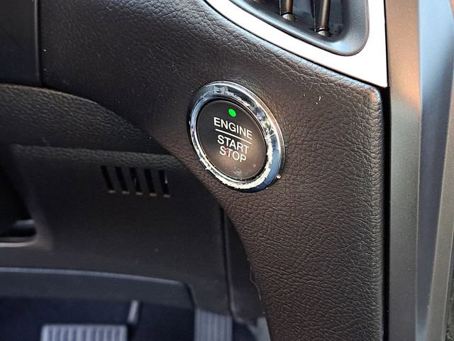 Certified 2024 Ford Edge SE w/ Black Appearance Package image 14