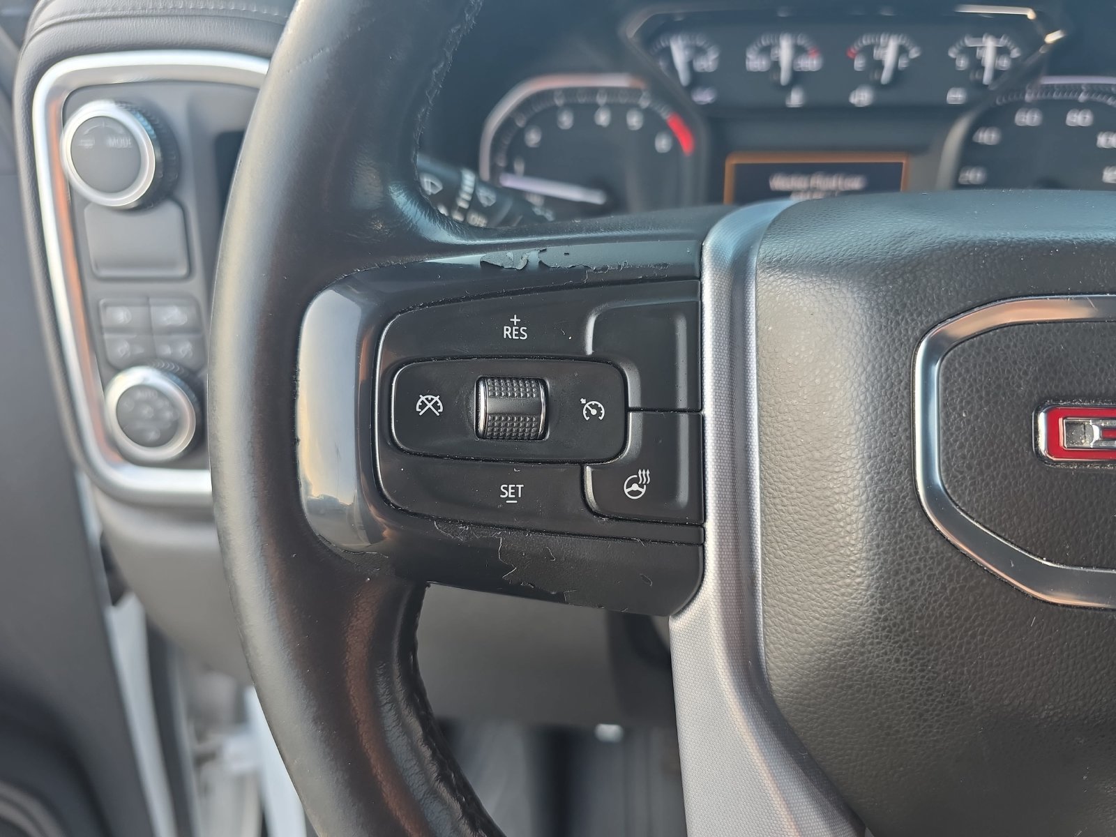 Used 2022 GMC Sierra 1500 SLT RWD image 14