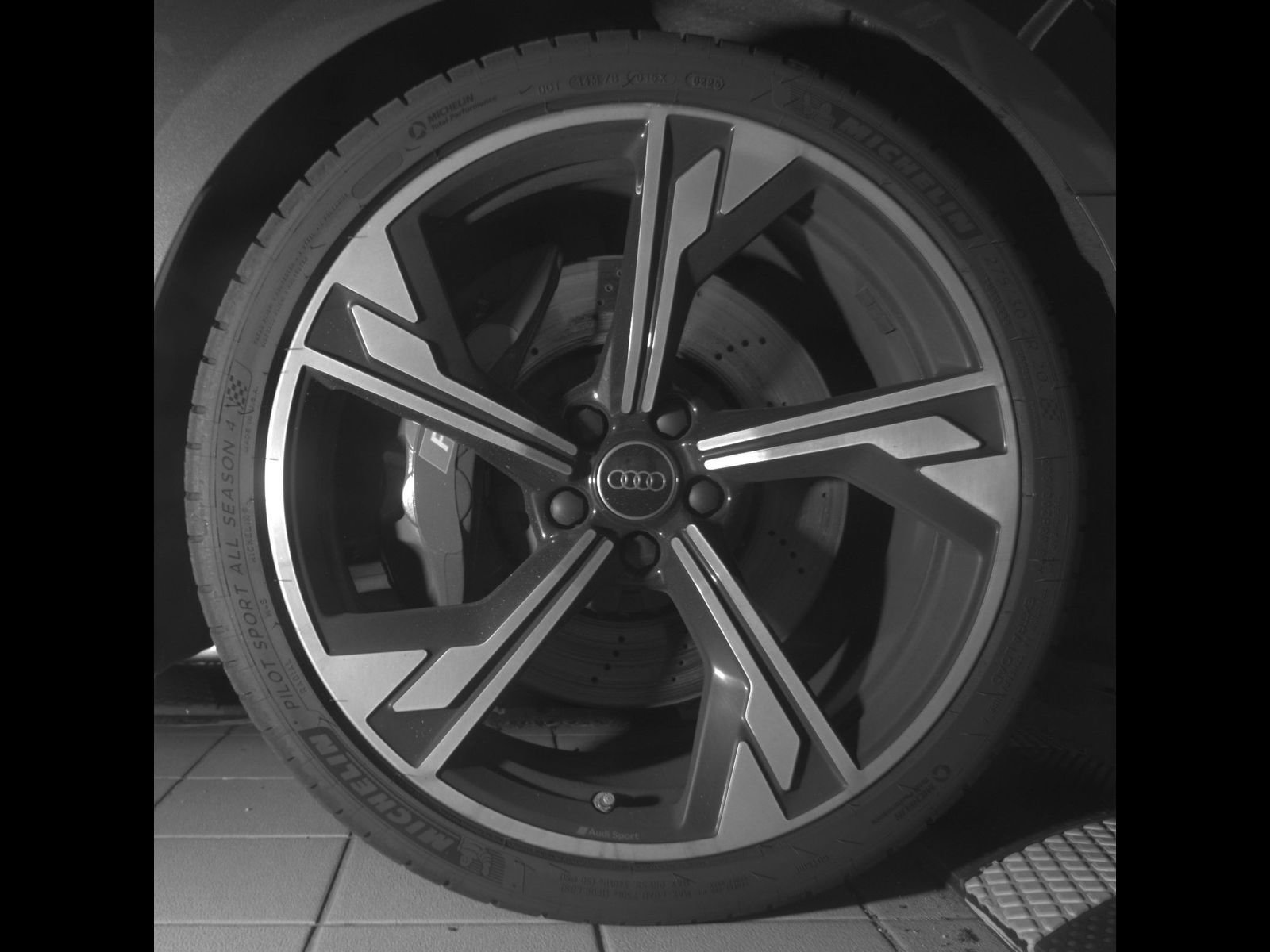 Used 2025 Audi RS 5 Sportback AWD/4WD image 10