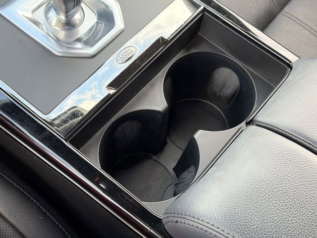 Used 2022 Land Rover Range Rover Evoque R-Dynamic SE image 18