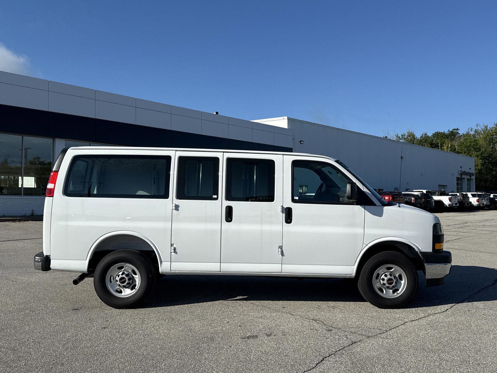 New 2025 GMC Savana 2500 w/ Driver Convenience Package RWD image 13
