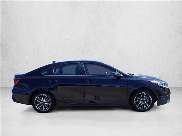Used 2023 Kia Forte GT-Line image 4