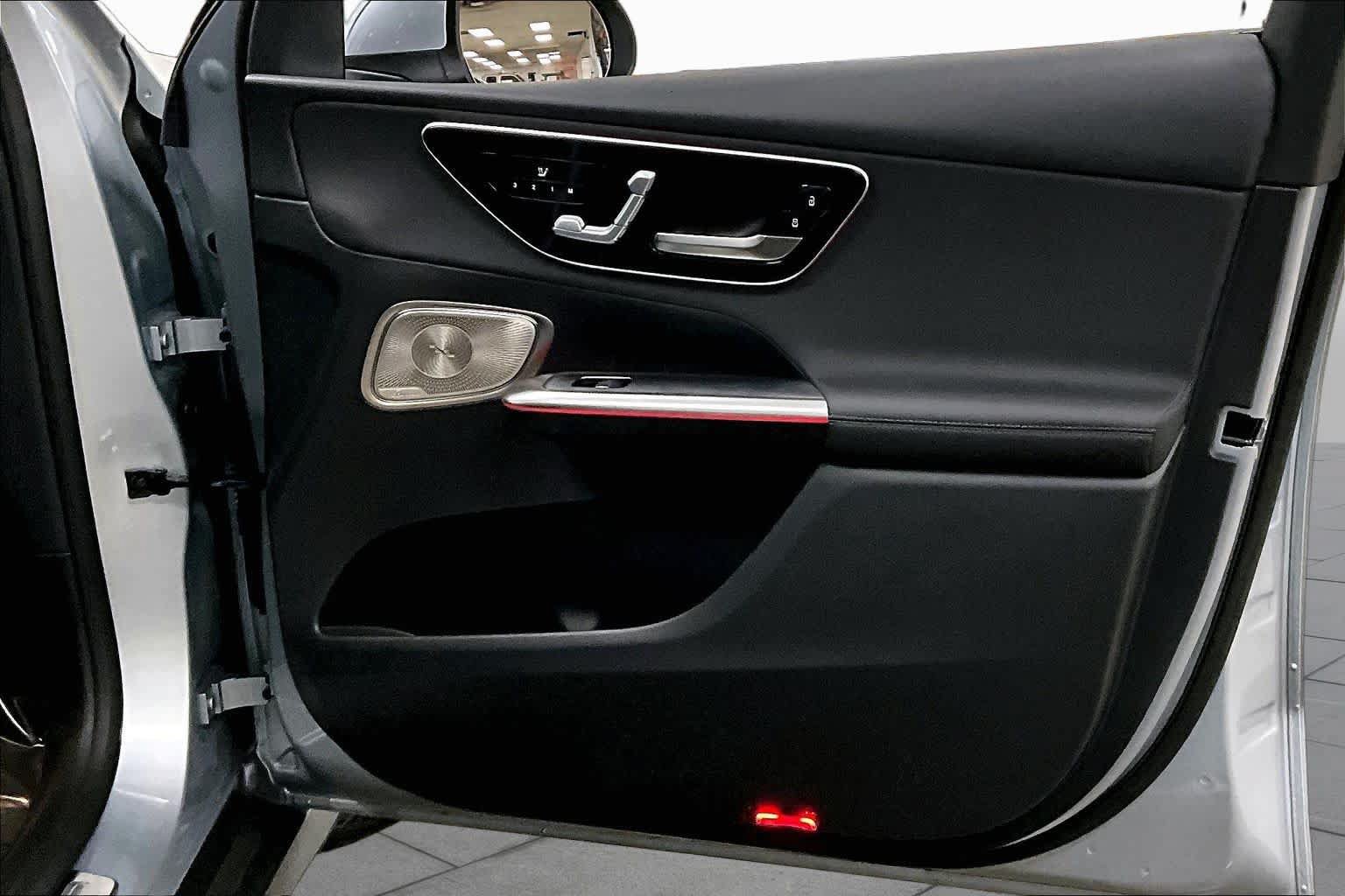 Certified 2026 Mercedes-Benz GLC 300 4MATIC image 23