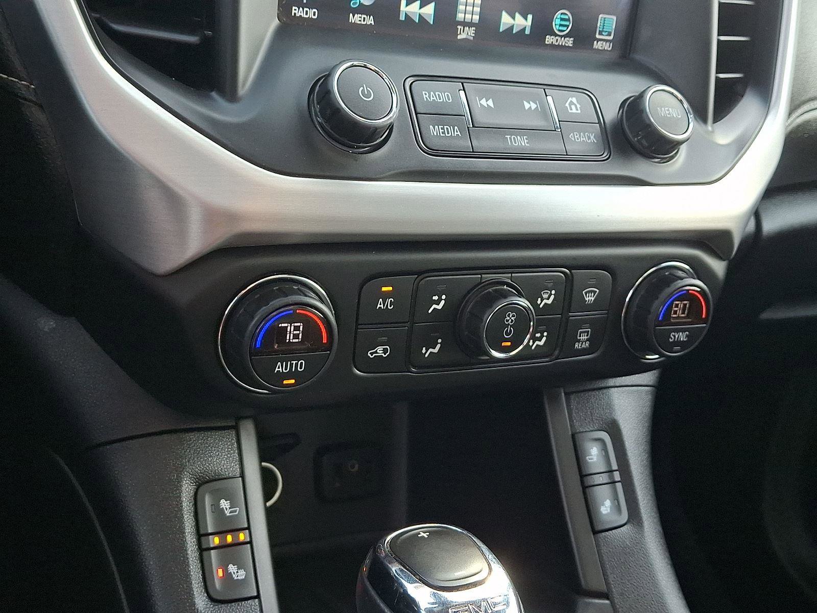 Used 2019 GMC Acadia SLT image 16