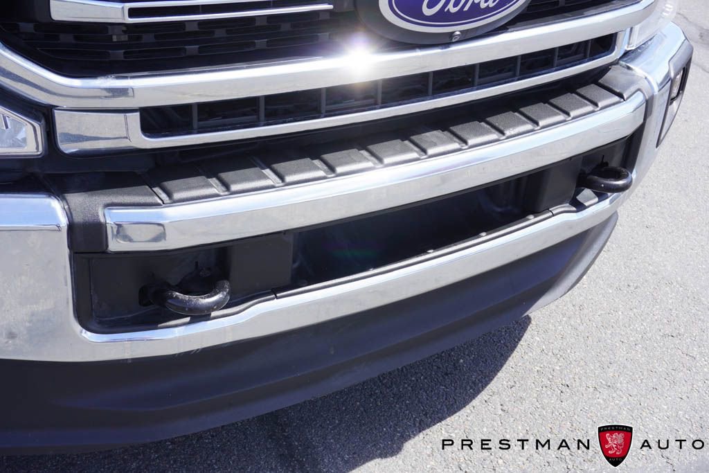 Used 2021 Ford F250 Lariat w/ Lariat Ultimate Package AWD/4WD image 17